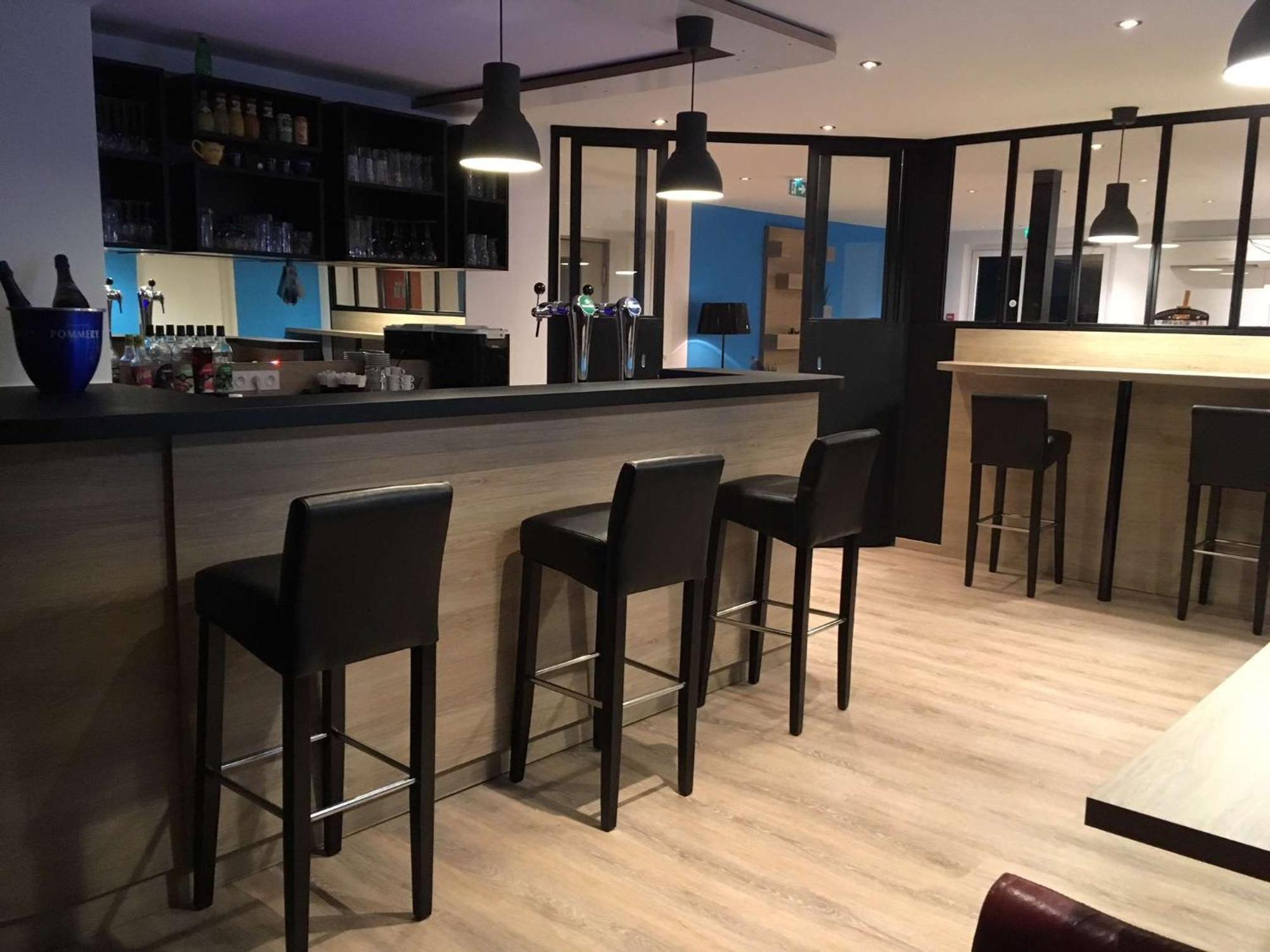 Brit Hotel Salon De Provence Dış mekan fotoğraf